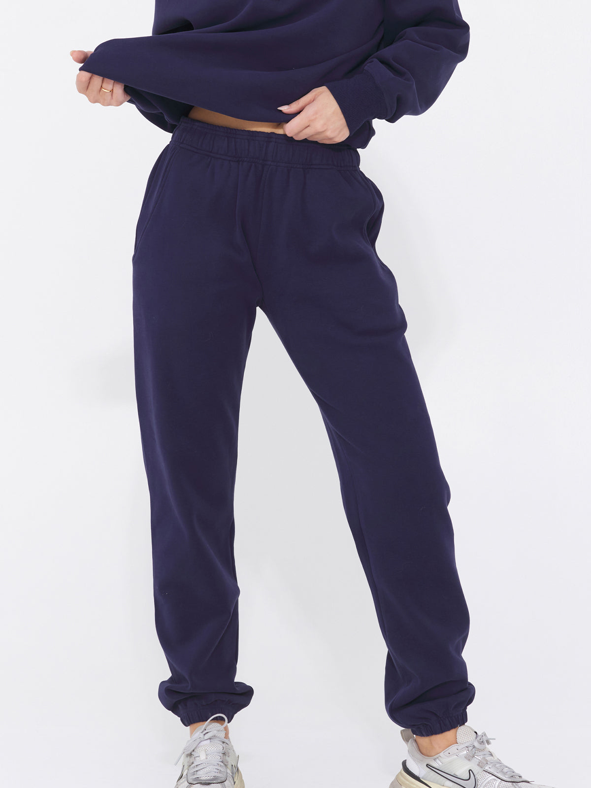 Nuvira Sweatpants